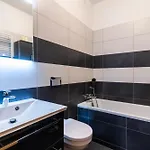 Staropramenna Appartement *