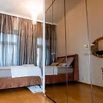 Staropramenna Appartement